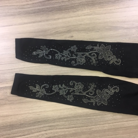 Black Rhinestone High Rise Leggings - Picture 7 of 8